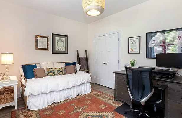Sofley Rd listing photo